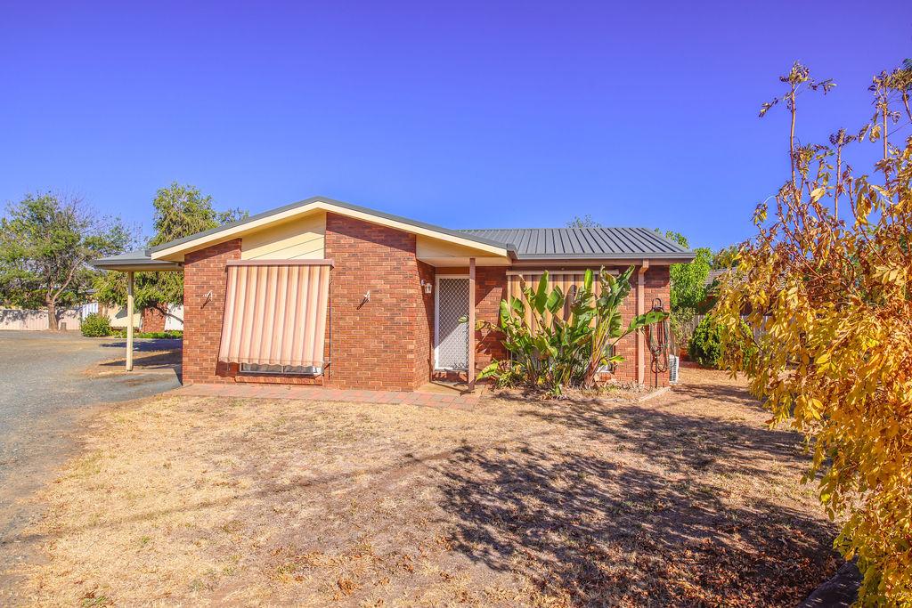 1/5 Mathoura St, Mathoura, NSW 2710