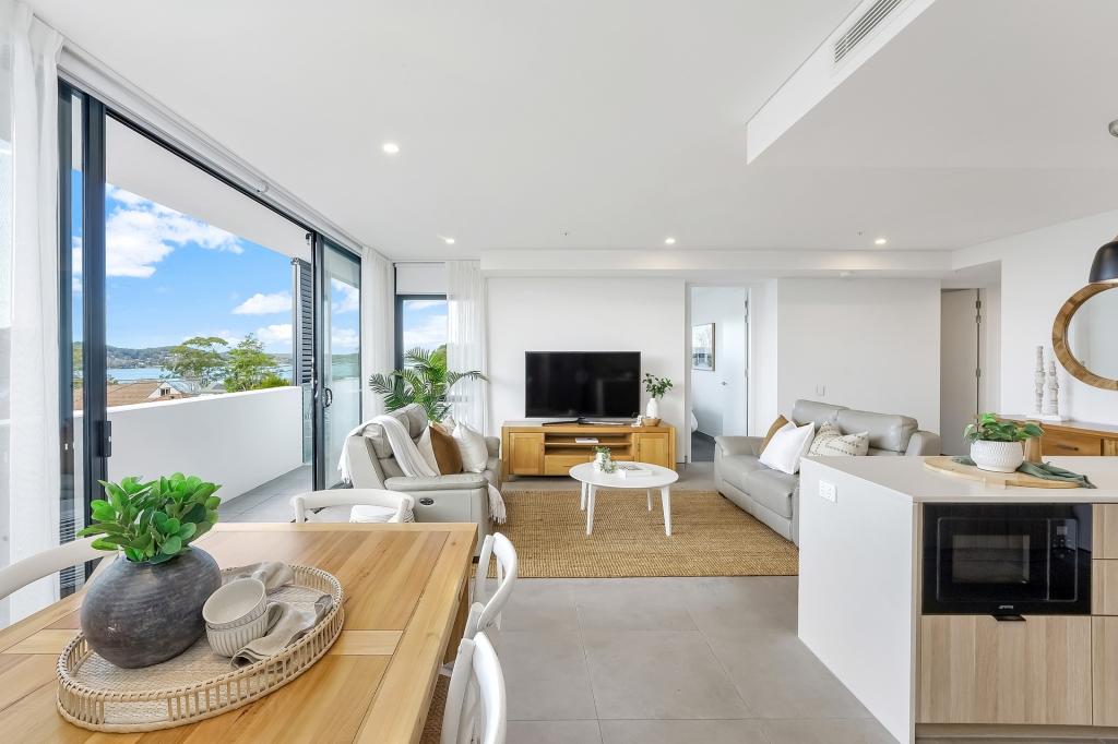 206/8 Duke St, Point Frederick, NSW 2250