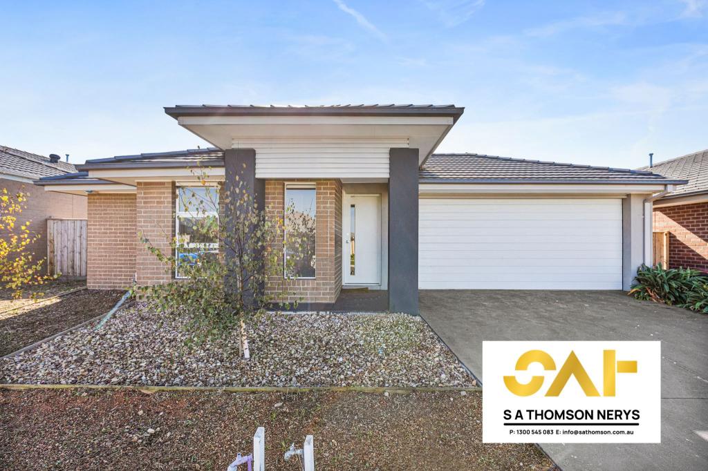 32 CARDAMON ST, ARMSTRONG CREEK, VIC 3217