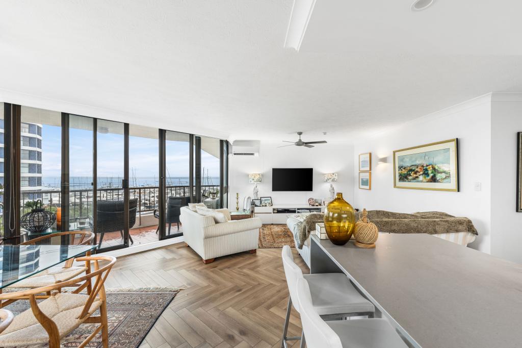 34/9 BAYVIEW ST, RUNAWAY BAY, QLD 4216