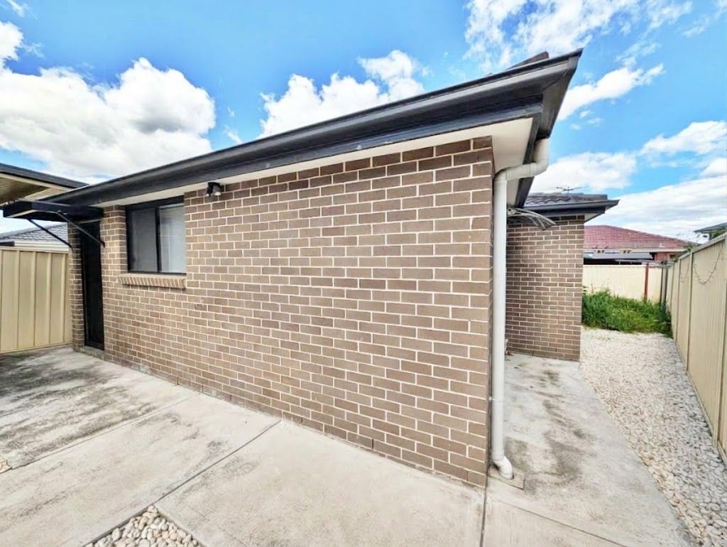 12a Canobolas St, Fairfield West, NSW 2165
