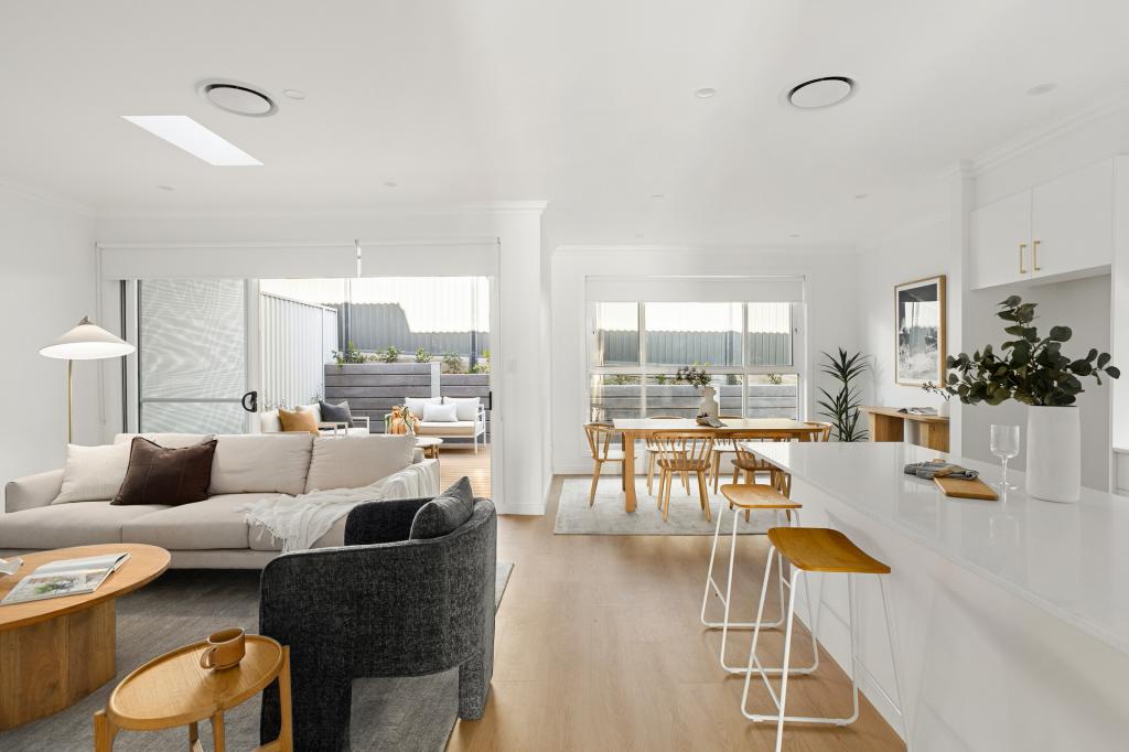 9c Pooraka Ave, West Wollongong, NSW 2500