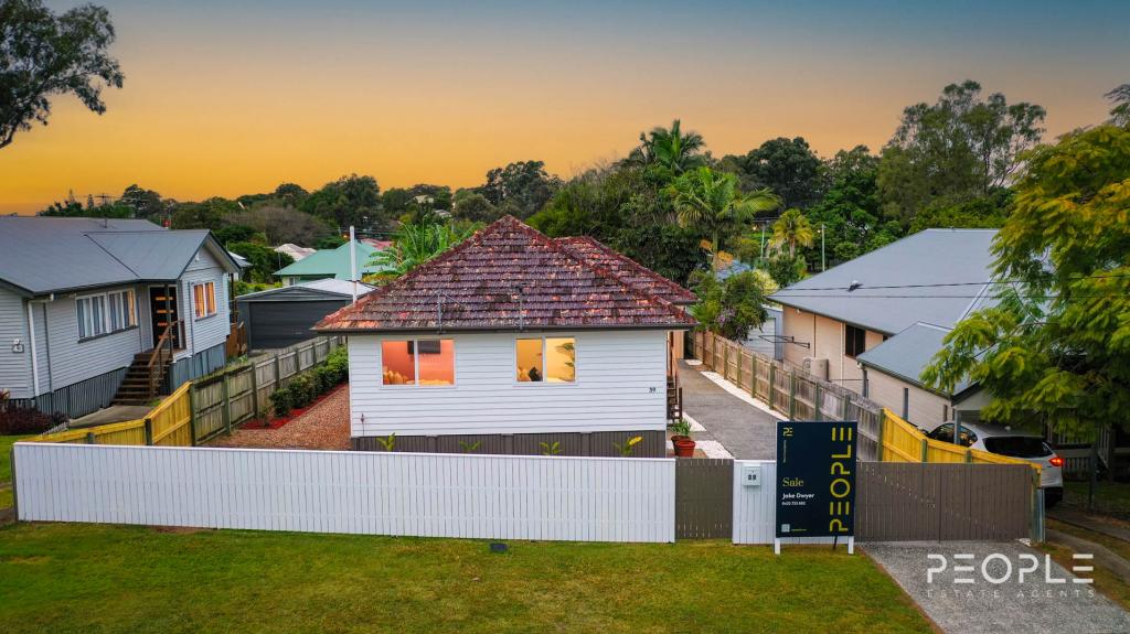 39 NIGHTINGALE ST, MOUNT GRAVATT EAST, QLD 4122