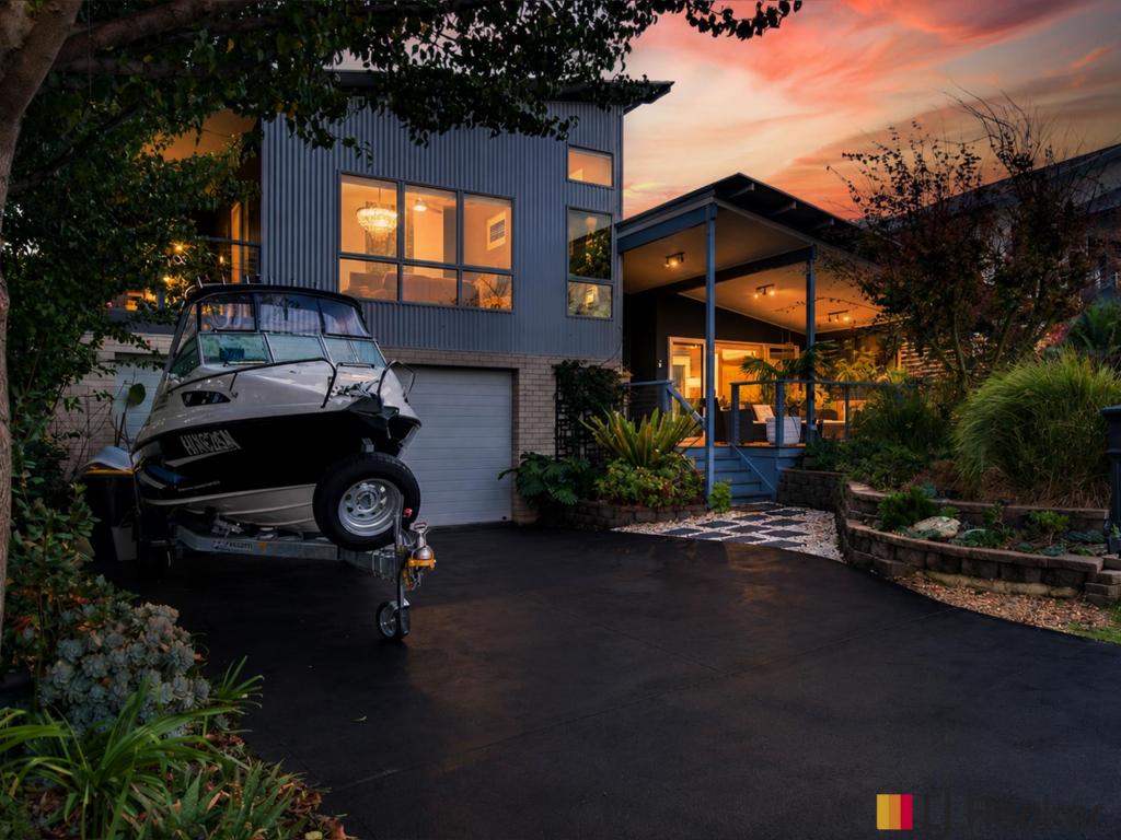 60 Blairs Rd, Long Beach, NSW 2536