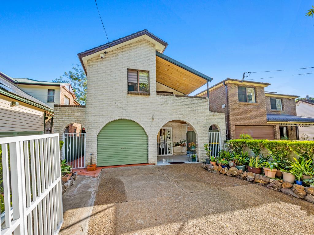 81 Holborow St, Croydon Park, NSW 2133