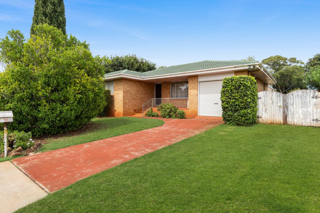 16 Shennan St, Harristown, QLD 4350