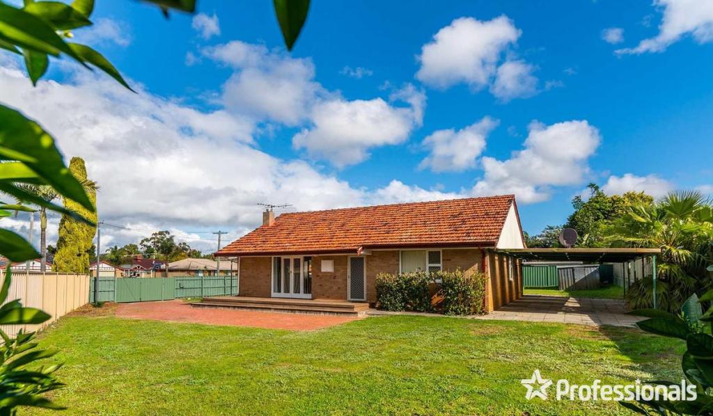 14 Piesse Pl, Seville Grove, WA 6112