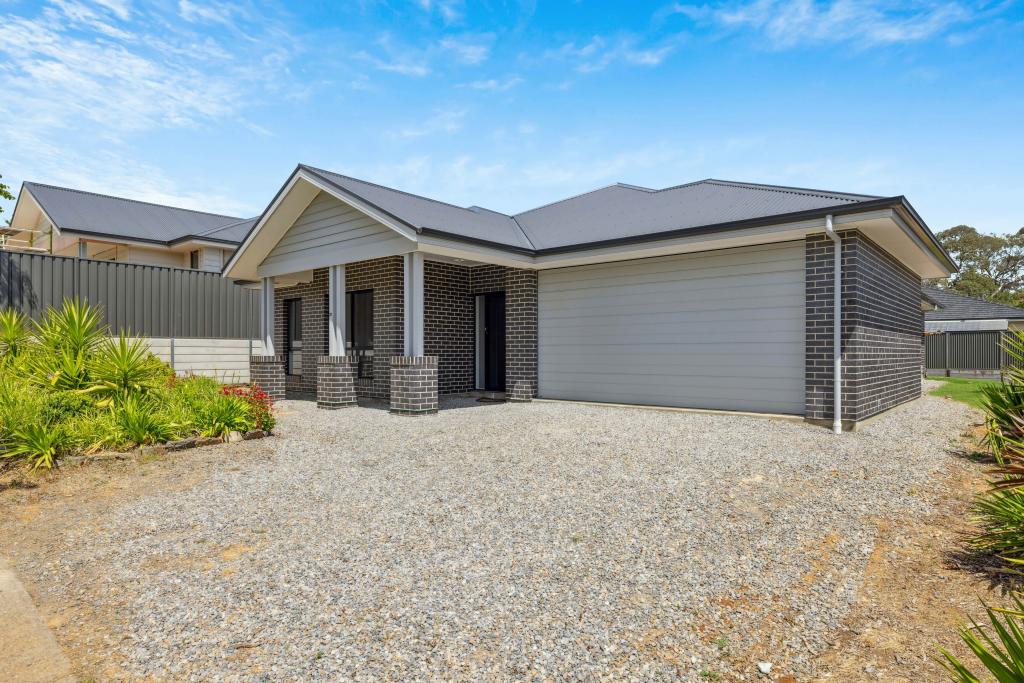 21 Rochfort St, Mount Barker, SA 5251