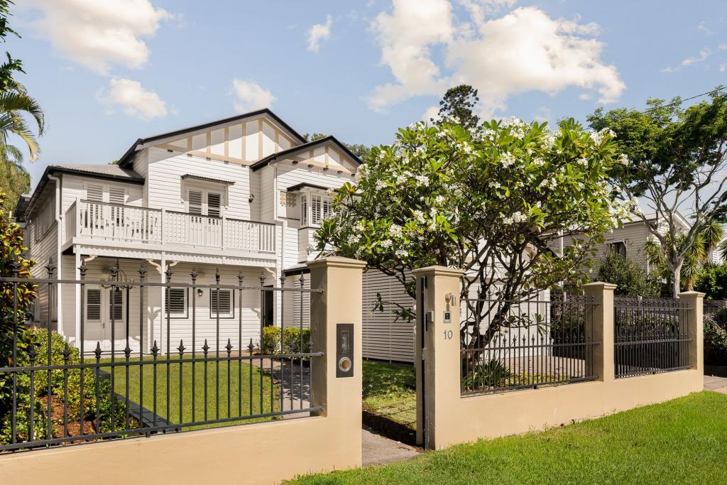 10 Brickfield St, Windsor, QLD 4030