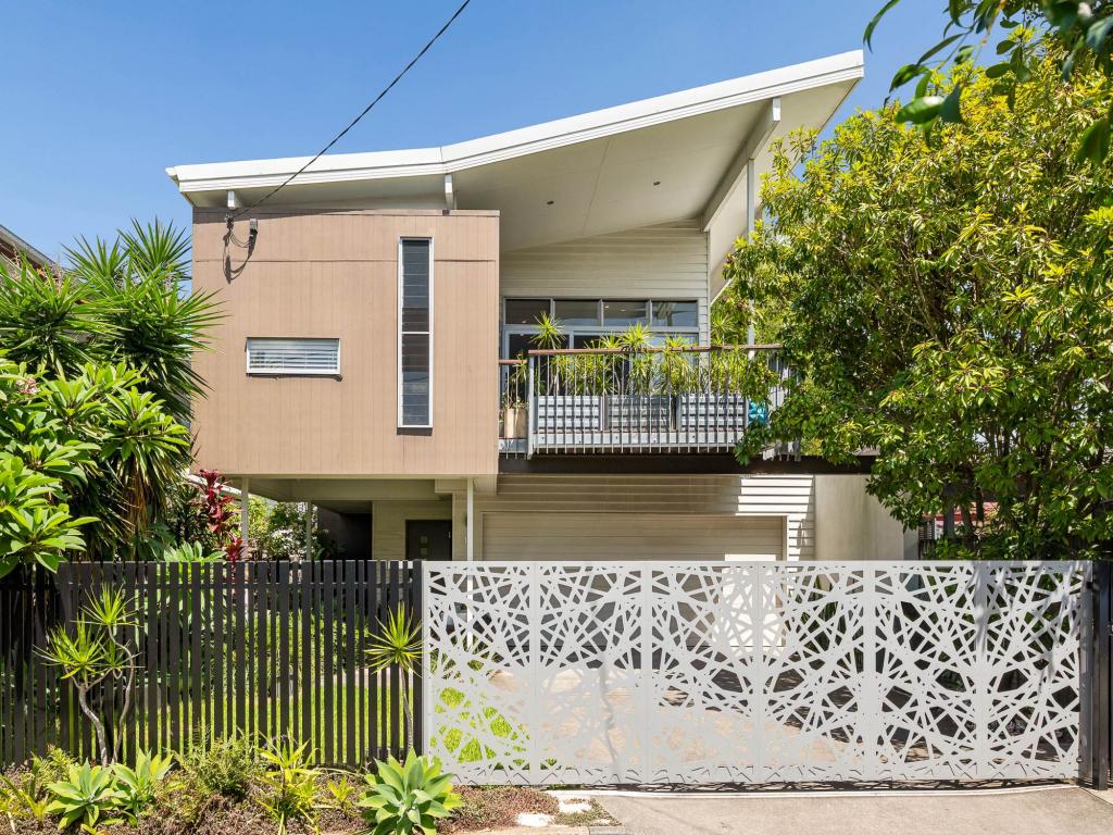 19 KINGFISHER LANE, EAST BRISBANE, QLD 4169