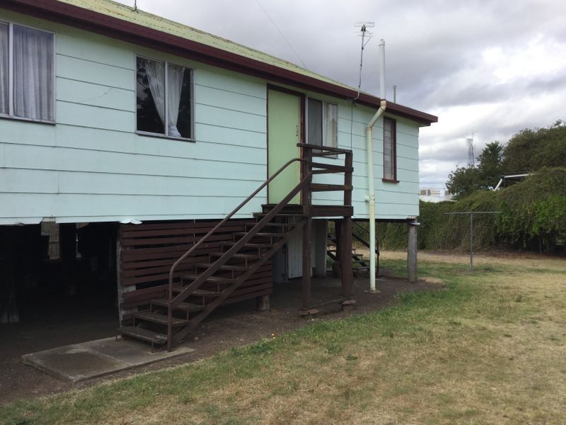 2/34 Canning St, Warwick, QLD 4370