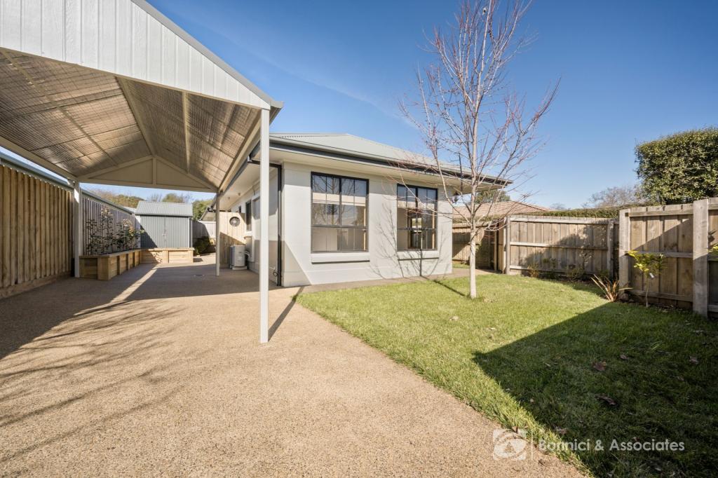 1/19 JOHN ST, BEECHWORTH, VIC 3747