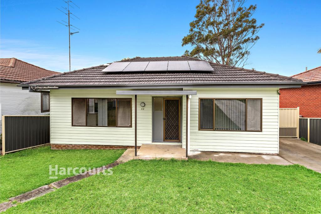 13 Beveles Ave, Unanderra, NSW 2526