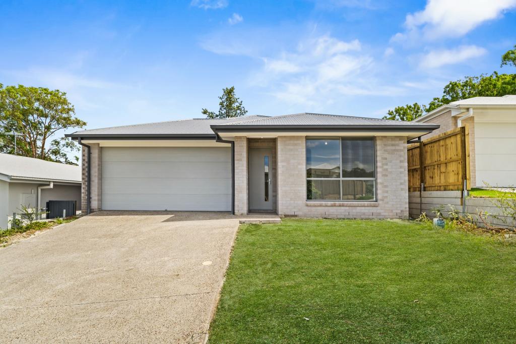 8 Bangalow Cct, Bahrs Scrub, QLD 4207