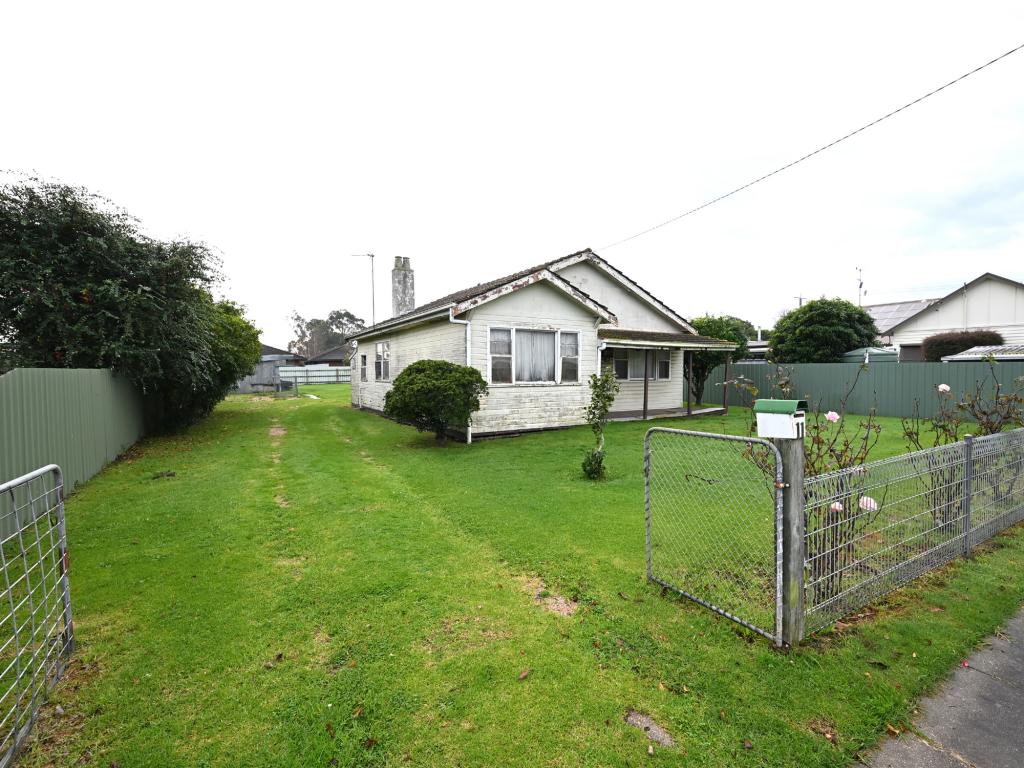 11 Mary St, East Bairnsdale, VIC 3875