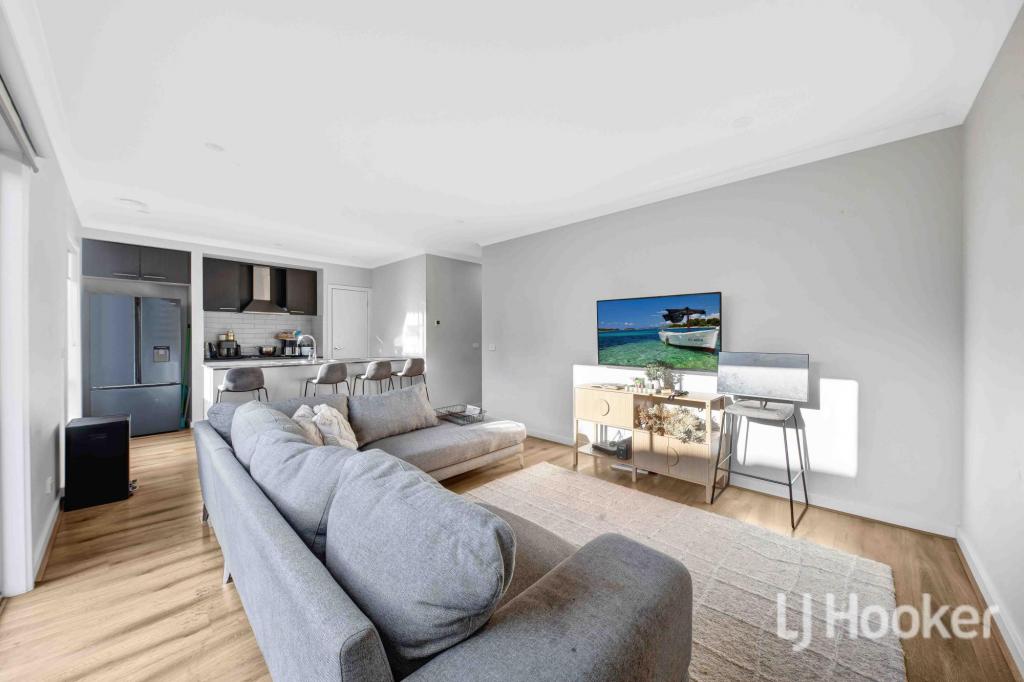 17 Midmar Tce, Thornhill Park, VIC 3335