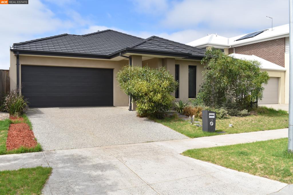 16 Freedman Ave, Williams Landing, VIC 3027