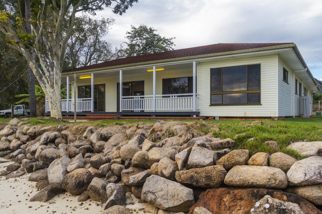 1d Bayview Rd, Russell Island, QLD 4184
