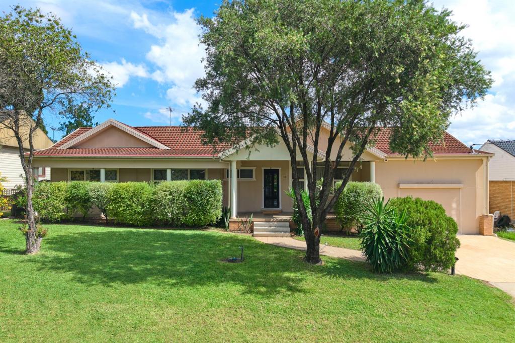 10 PLYMOUTH AVE, CHESTER HILL, NSW 2162