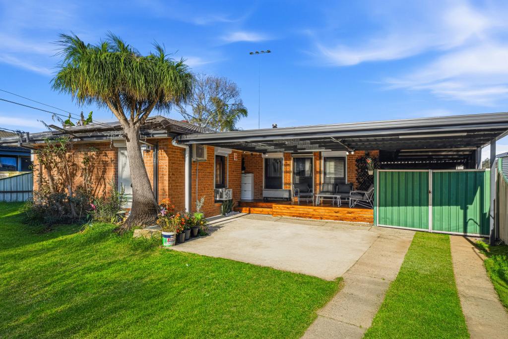 8 Resolution Ave, Willmot, NSW 2770
