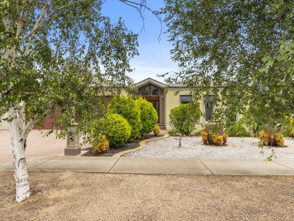 26 APRICOT CCT, COBRAM, VIC 3644