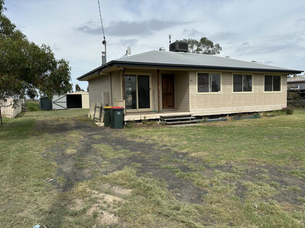 22 Kera St, Yelarbon, QLD 4388