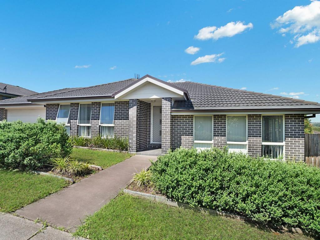 8 Hooghly Ave, Cameron Park, NSW 2285