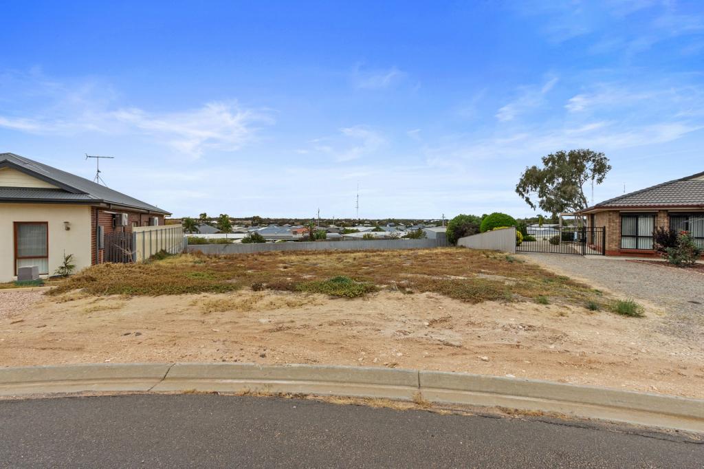 10 Harbison St, Moonta Bay, SA 5558