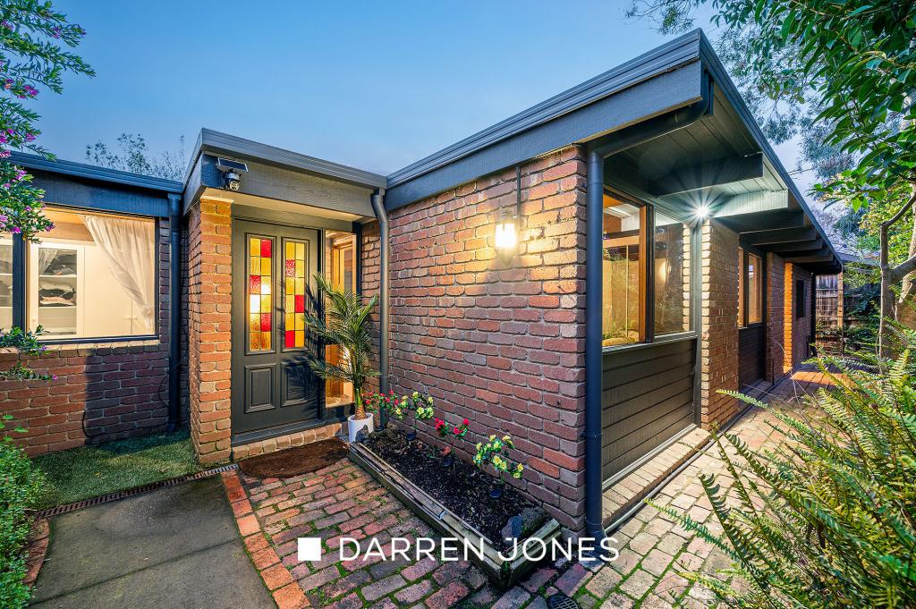 2 MYOORA CT, GREENSBOROUGH, VIC 3088