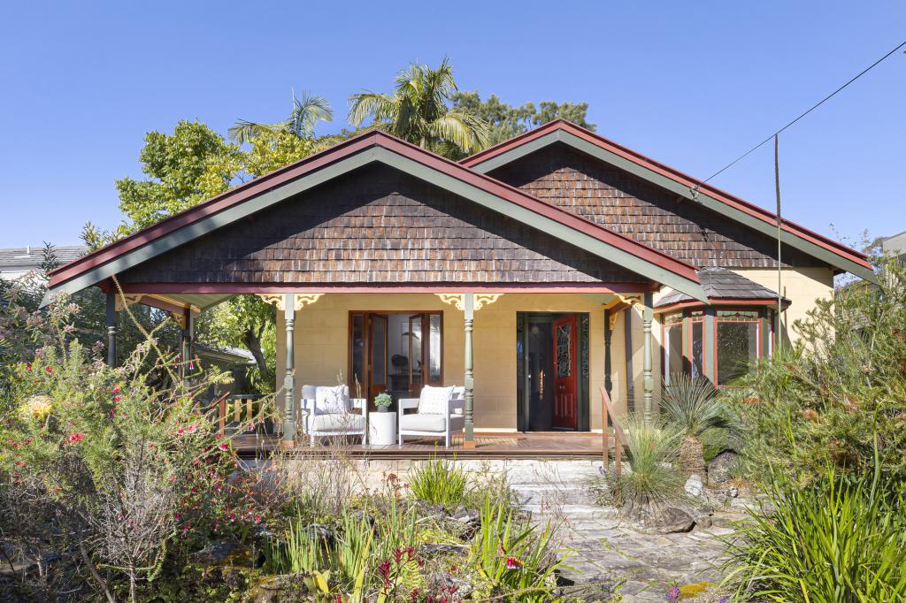 2 Marooba Rd, Northbridge, NSW 2063