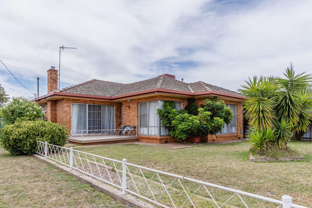 51 YOUNG ST, DUBBO, NSW 2830