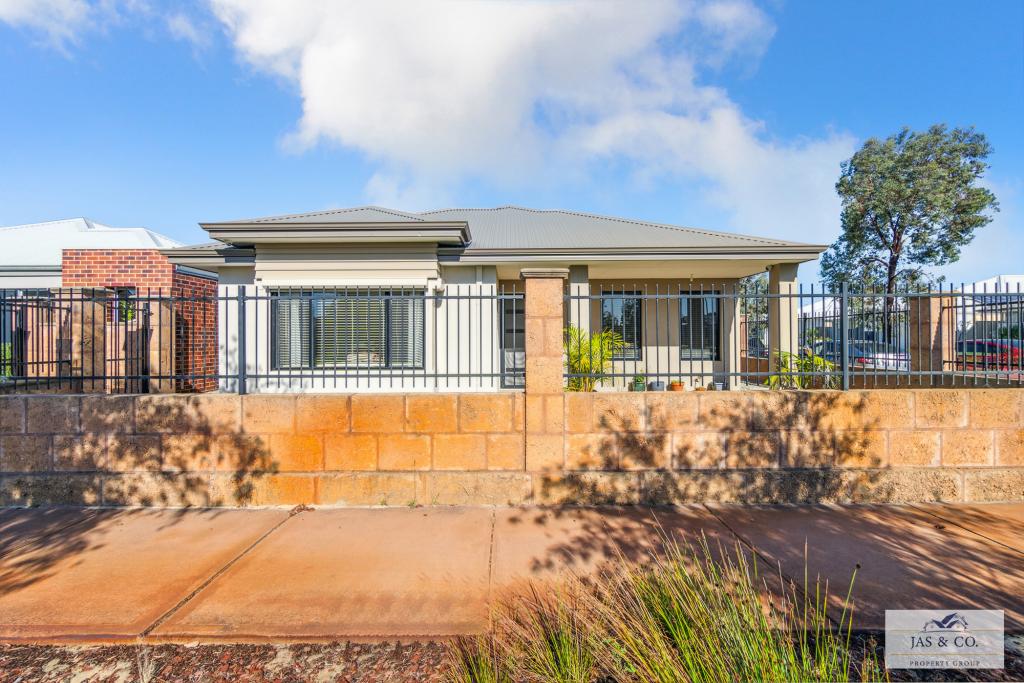 10 CEREZA LANE, CAVERSHAM, WA 6055