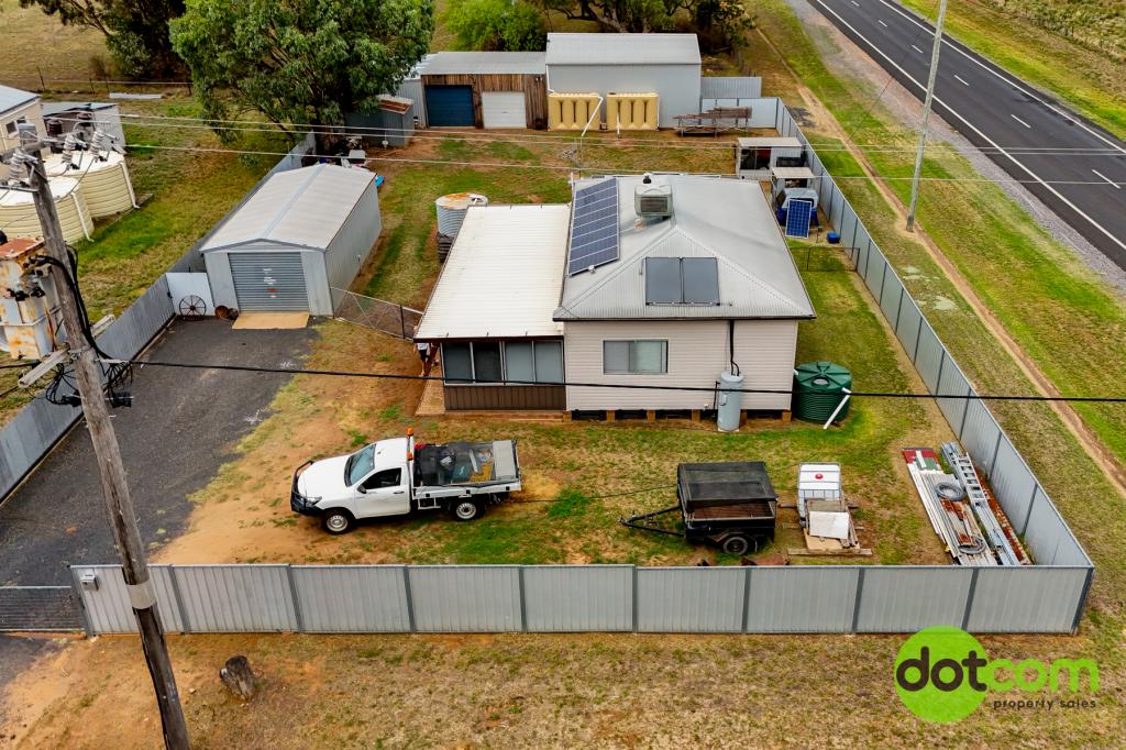 18 FARNELL ST, MENDOORAN, NSW 2842