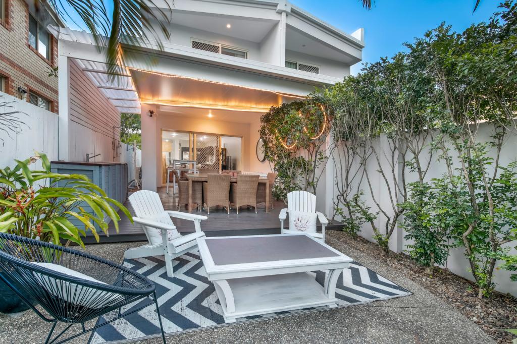 2/32 Ventura Rd, Mermaid Beach, QLD 4218