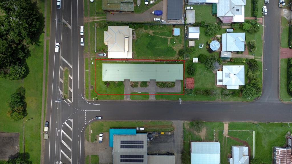 19 Robert St, Atherton, QLD 4883