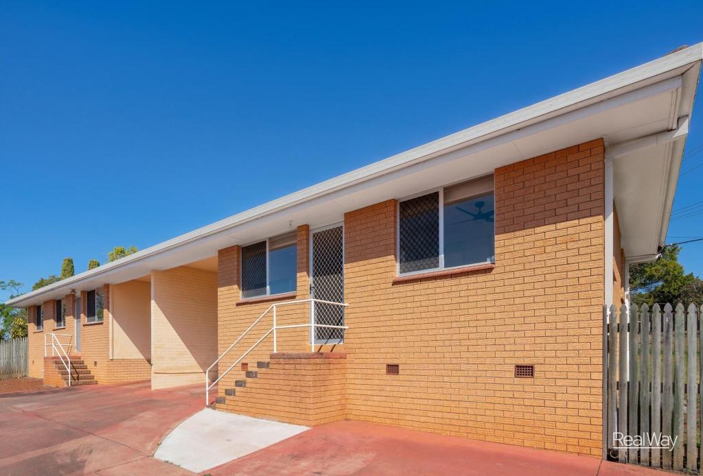1 & 2/10A HOLBERTON ST, ROCKVILLE, QLD 4350
