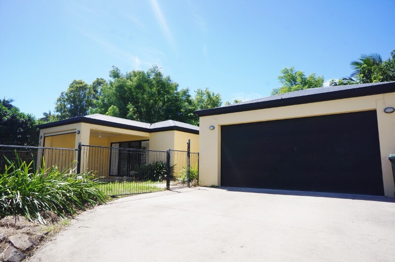 47 Country Rd, Cannonvale, QLD 4802