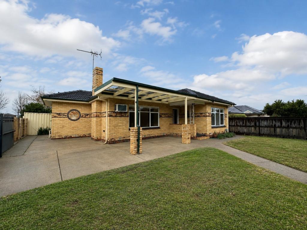 1/23 SPRINGS RD, CLARINDA, VIC 3169