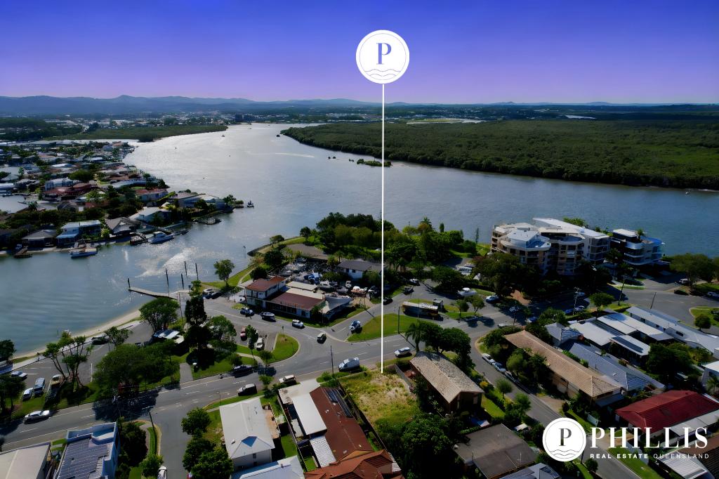 13 Paradise Pde, Paradise Point, QLD 4216