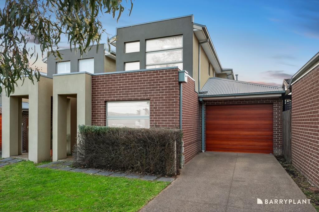 33 Westley St, Ferntree Gully, VIC 3156