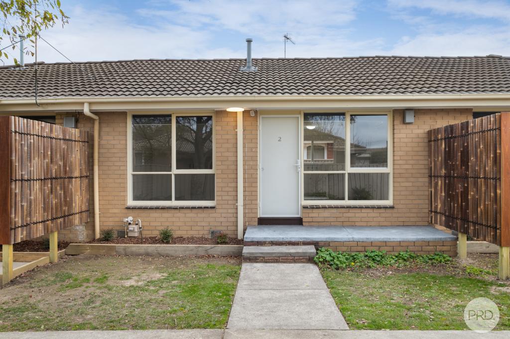 2/4 John St, Wendouree, VIC 3355