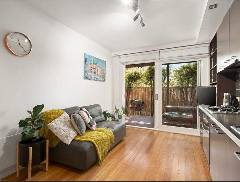 1/29 Charnwood Rd, St Kilda, VIC 3182