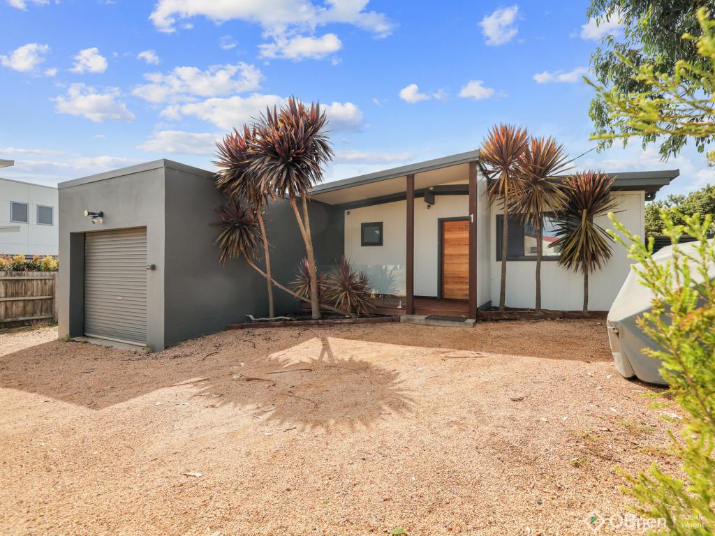 1 Stradbroke Cres, Surf Beach, VIC 3922