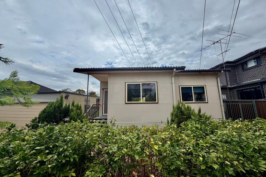13 Reservoir Rd, Blacktown, NSW 2148