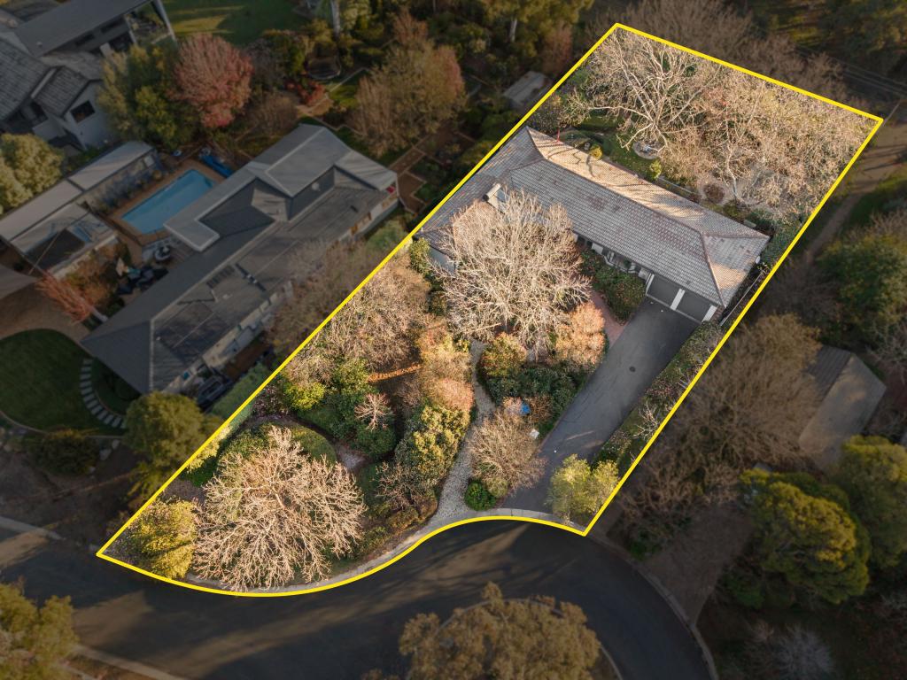 16 Mainoru Pl, Hawker, ACT 2614