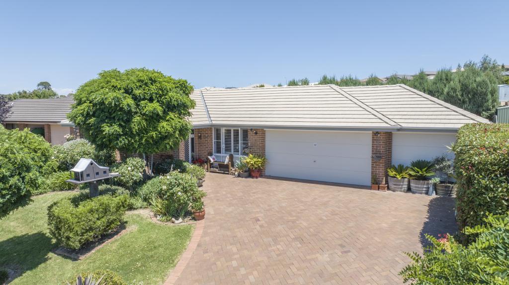 9 Discovery Dr, Orange, NSW 2800