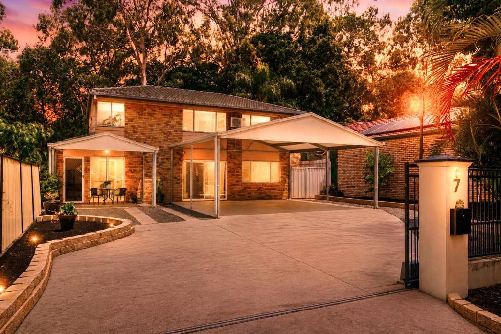 7 Naldham Cl, Forest Lake, QLD 4078