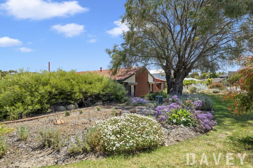 1 Ballidon Cres, Carine, WA 6020