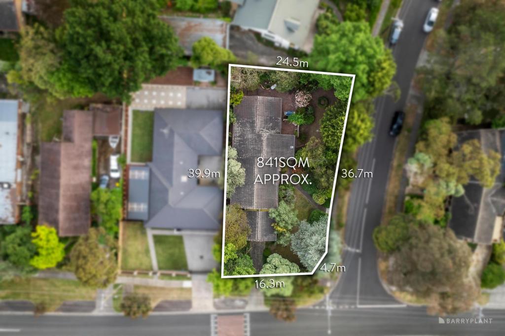 12 Woodhouse Rd, Doncaster East, VIC 3109