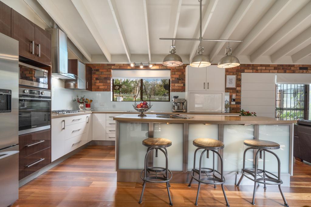 7 Yarrawonga Cres, Cowra, NSW 2794